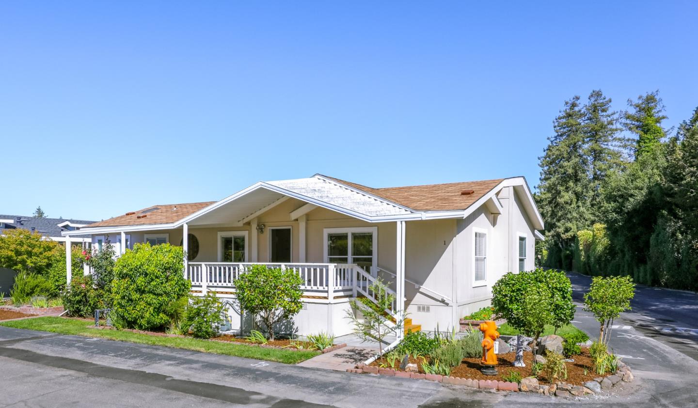 Detail Gallery Image 1 of 1 For 225 Mount Hermon Rd #1,  Scotts Valley,  CA 95066 - 2 Beds | 2 Baths