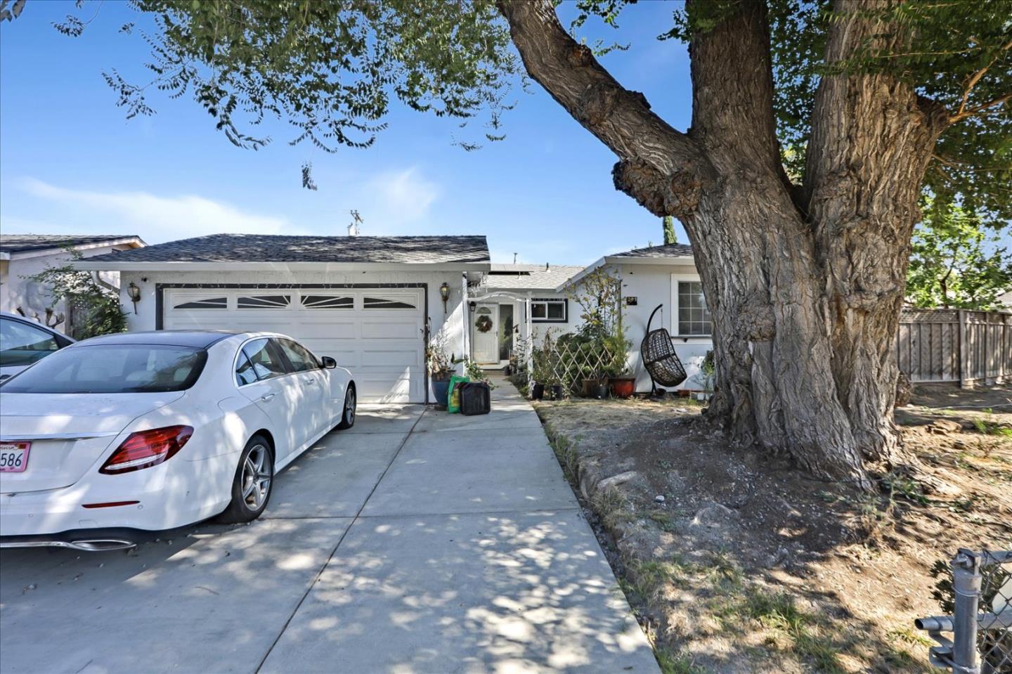 Detail Gallery Image 1 of 1 For 295 Grey Ghost Ave, San Jose,  CA 95111 - 6 Beds | 4 Baths