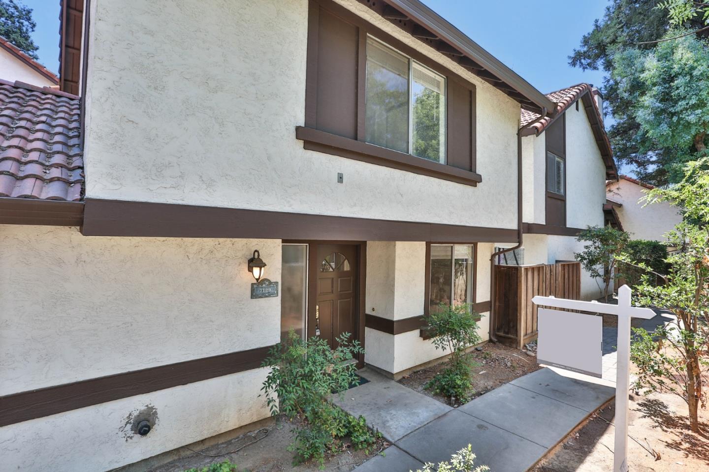 Detail Gallery Image 1 of 1 For 7129 Menaul Ct, San Jose,  CA 95139 - 3 Beds | 2/1 Baths