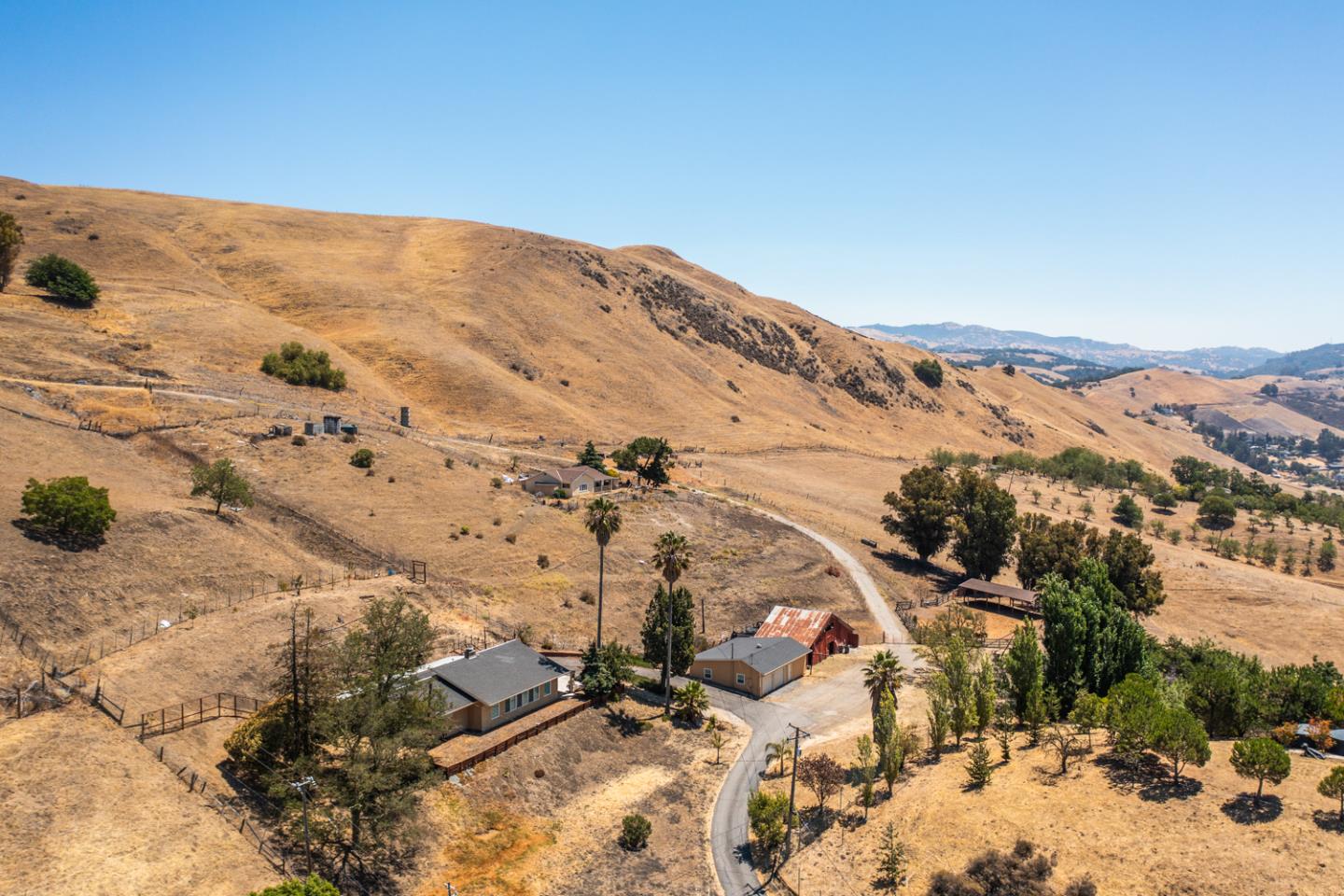 Detail Gallery Image 1 of 1 For 10810 Crothers Rd, San Jose,  CA 95127 - 3 Beds | 2 Baths