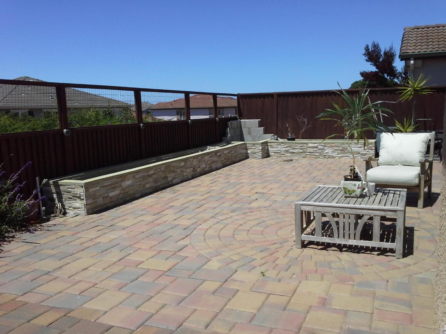 Detail Gallery Image 12 of 13 For 4270 Bay Crest Cir, Seaside,  CA 93955 - 4 Beds | 2/1 Baths