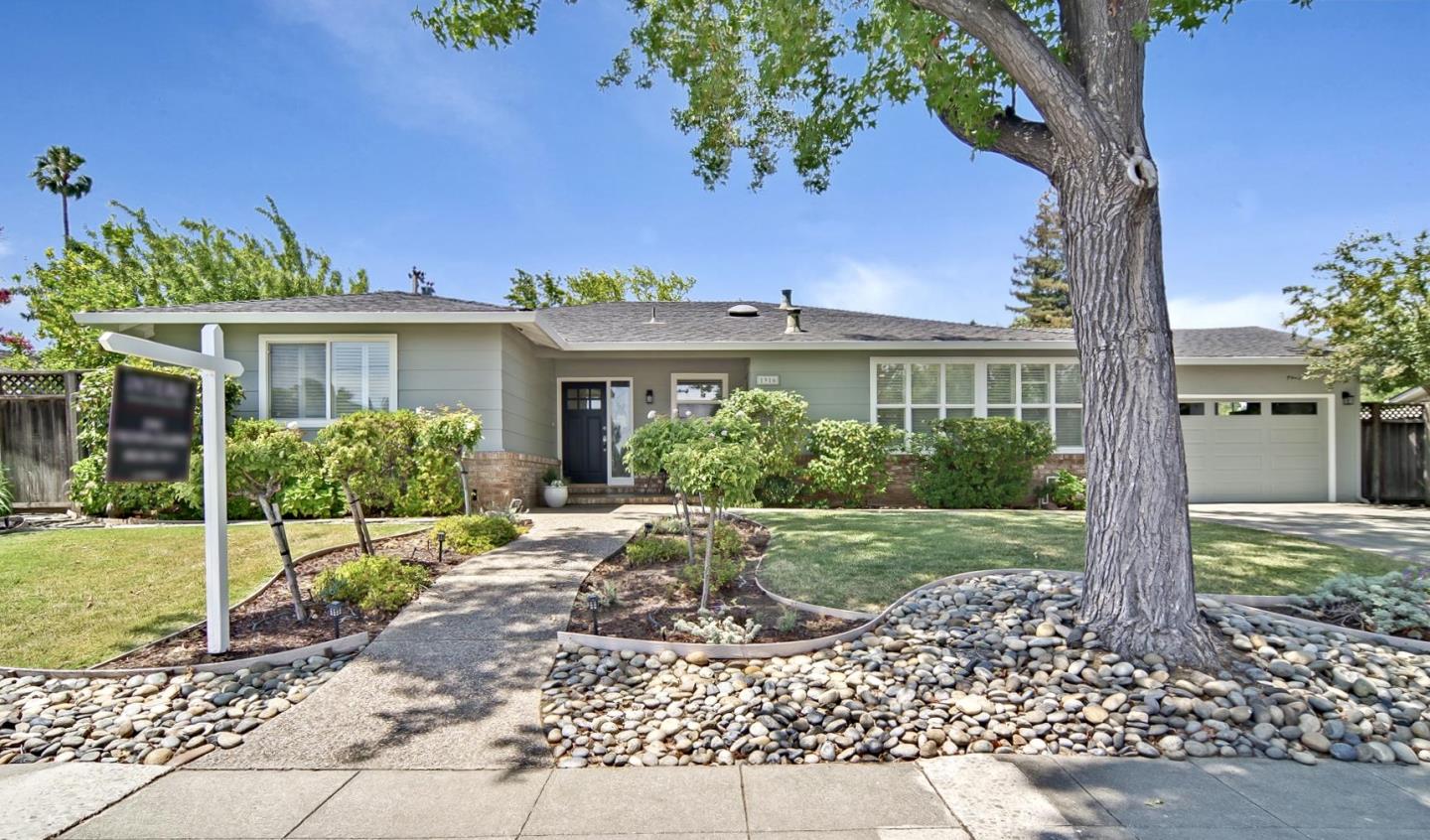 Detail Gallery Image 1 of 1 For 1916 Orangetree Ln, Mountain View,  CA 94040 - 3 Beds | 2 Baths
