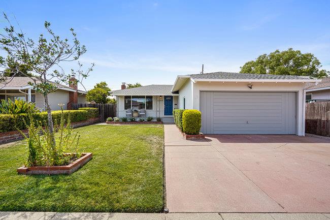 Detail Gallery Image 1 of 1 For 2010 Sullivan St, San Mateo,  CA 94403 - 3 Beds | 2 Baths