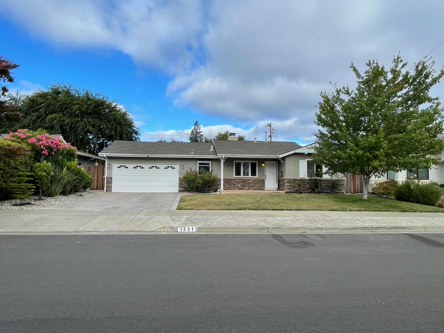 Detail Gallery Image 1 of 1 For 1551 Daphne Dr, San Jose,  CA 95129 - 4 Beds | 3/1 Baths