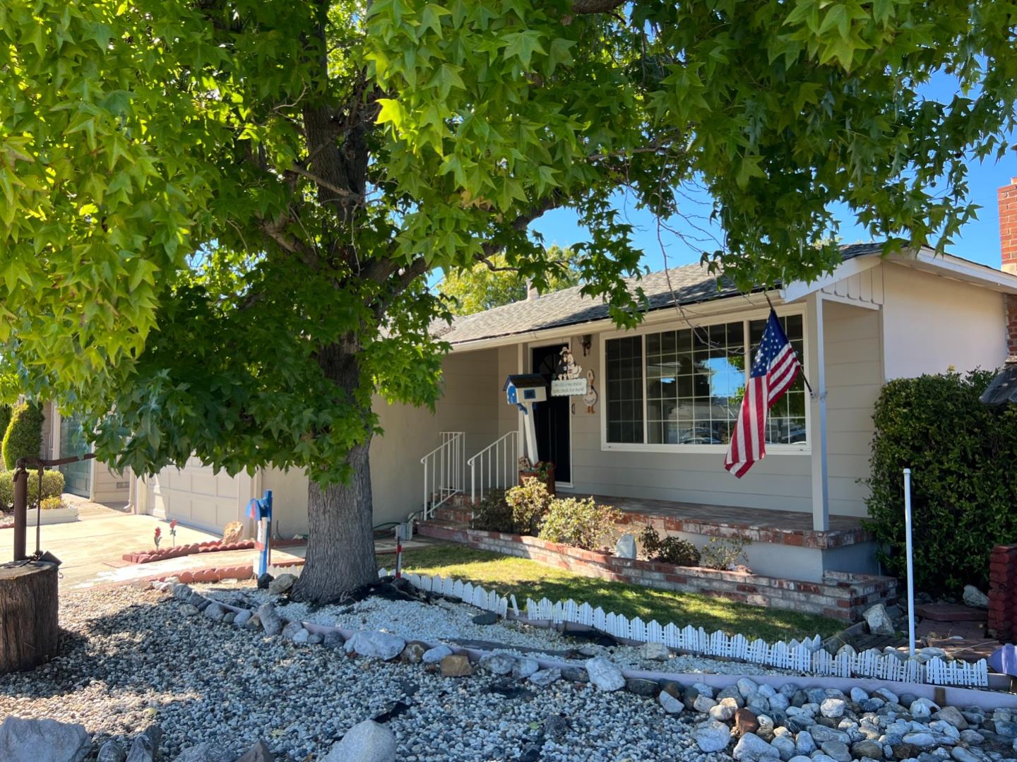 Detail Gallery Image 1 of 1 For 623 Bermuda Dr, San Mateo,  CA 94403 - 3 Beds | 2 Baths