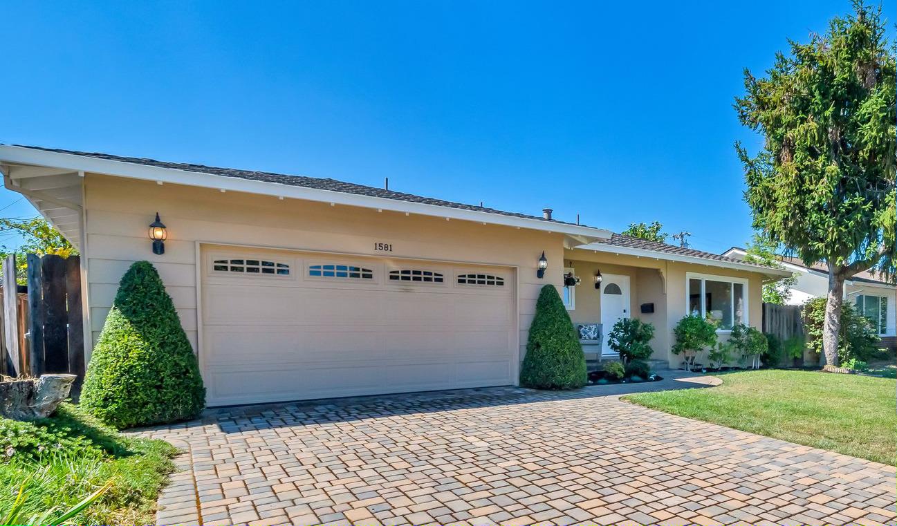 Detail Gallery Image 1 of 1 For 1581 Hervey Ln, San Jose,  CA 95125 - 3 Beds | 2 Baths