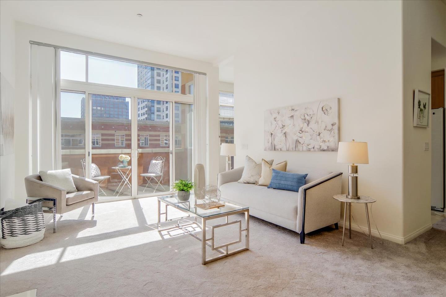 Detail Gallery Image 1 of 1 For 130 E San Fernando St Ph25,  San Jose,  CA 95112 - 2 Beds | 2 Baths