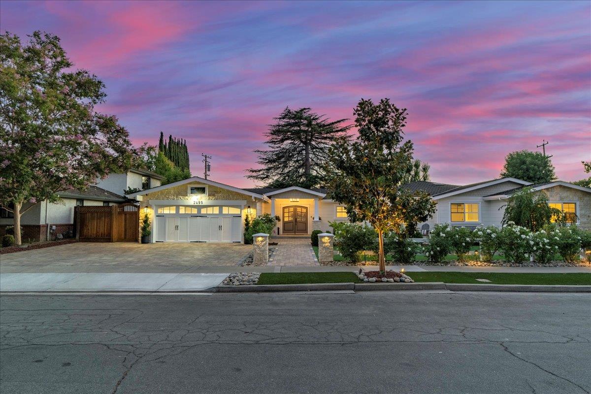 Detail Gallery Image 1 of 1 For 2495 Marsha Way, San Jose,  CA 95125 - 5 Beds | 2/2 Baths