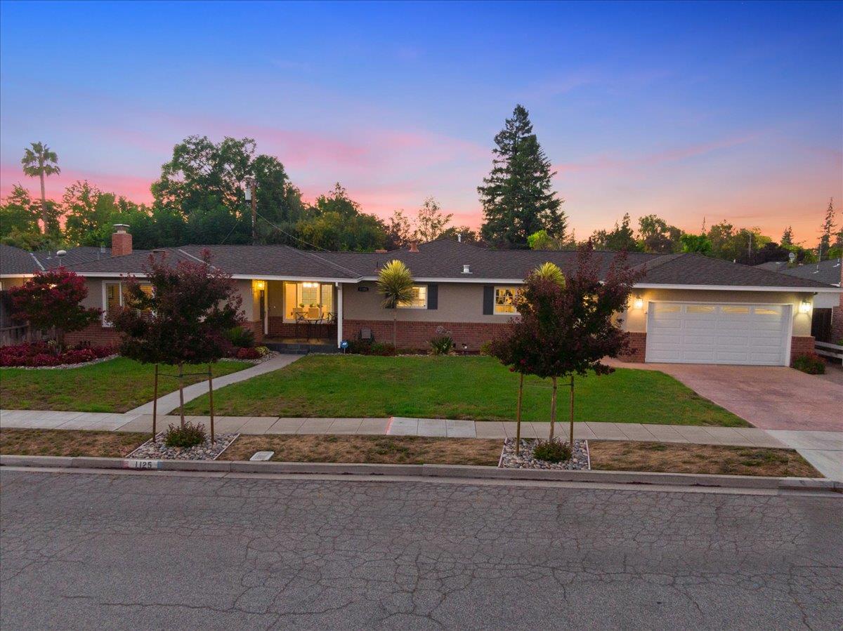 Detail Gallery Image 1 of 1 For 1125 Denise Way, San Jose,  CA 95125 - 3 Beds | 2 Baths