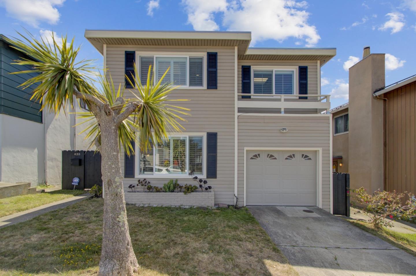 Detail Gallery Image 1 of 1 For 438 Firecrest Ave, Pacifica,  CA 94044 - 4 Beds | 2/1 Baths