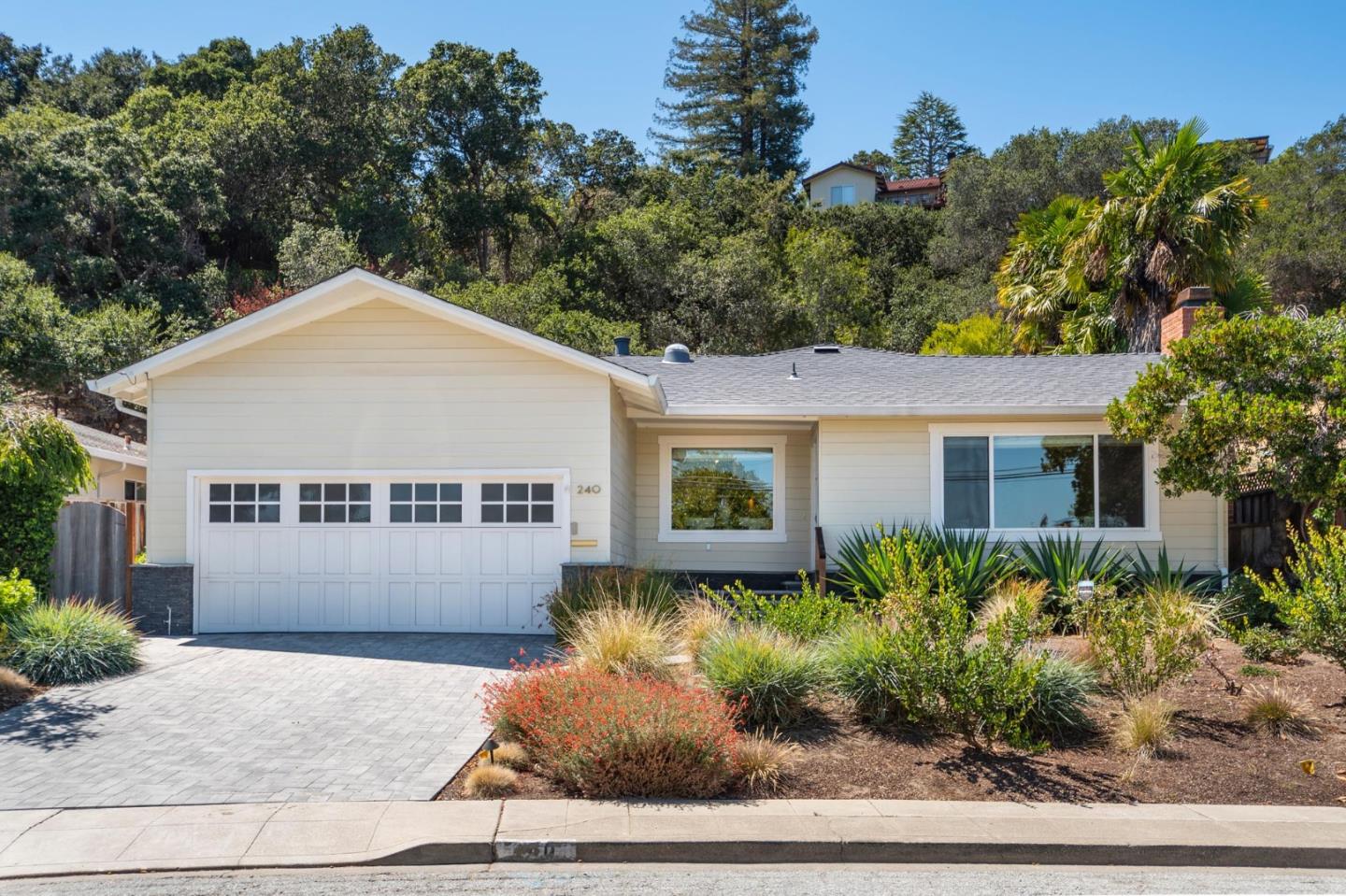 Detail Gallery Image 1 of 1 For 240 Bay View Dr, San Carlos,  CA 94070 - 3 Beds | 2 Baths