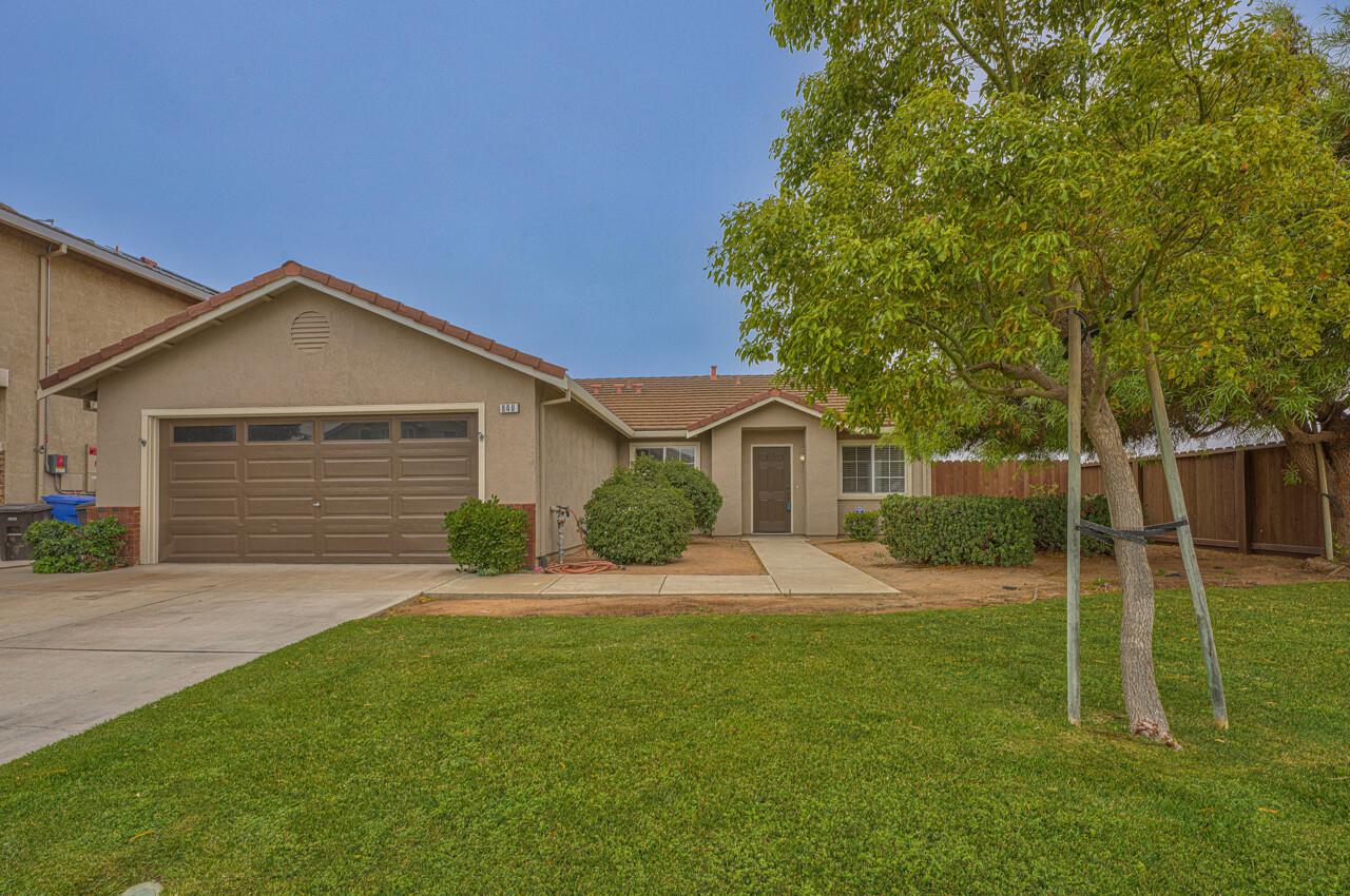 Detail Gallery Image 1 of 1 For 848 Estrella St, Soledad,  CA 93960 - 4 Beds | 2 Baths