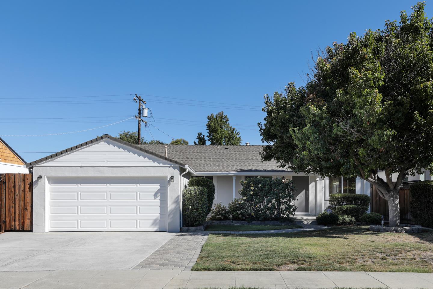 Detail Gallery Image 1 of 1 For 2337 Sunny Vista Dr, San Jose,  CA 95128 - 3 Beds | 2 Baths