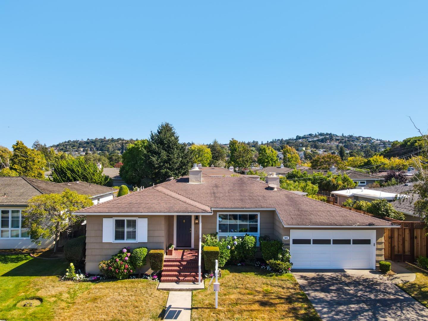 Detail Gallery Image 1 of 1 For 421 Alder Ln, San Mateo,  CA 94403 - 3 Beds | 2 Baths