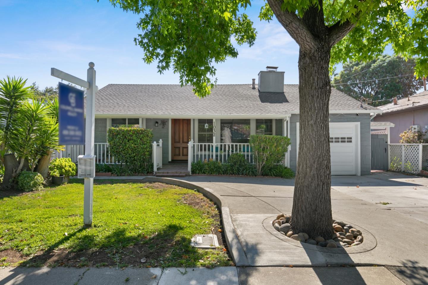 Detail Gallery Image 1 of 1 For 1032 16th Ave, Redwood City,  CA 94063 - 3 Beds | 2 Baths