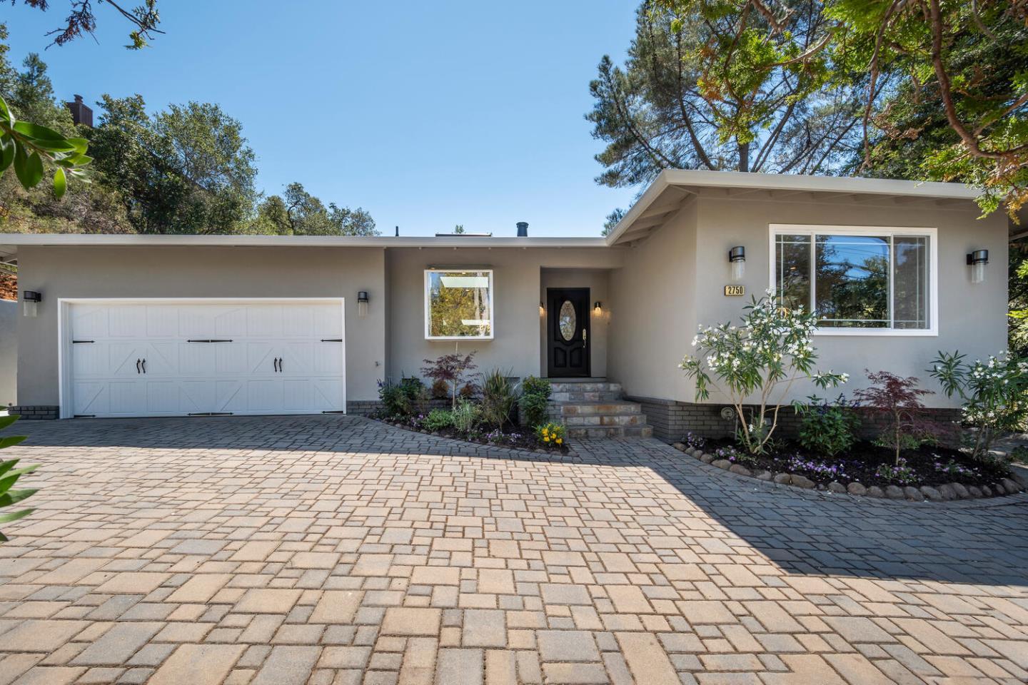 Detail Gallery Image 1 of 1 For 2750 El Prado Rd, Burlingame,  CA 94010 - 4 Beds | 4 Baths