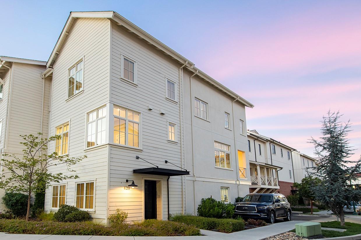 Detail Gallery Image 1 of 1 For 420 Robin Ridge Way, Campbell,  CA 95008 - 4 Beds | 3/1 Baths