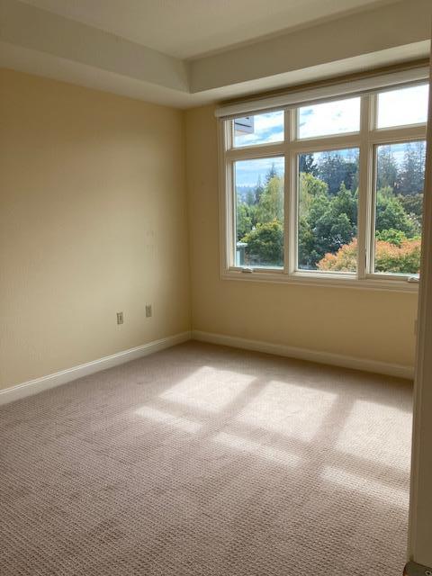 Detail Gallery Image 9 of 9 For 10 Crystal Springs Rd #2413,  San Mateo,  CA 94402 - 2 Beds | 2 Baths