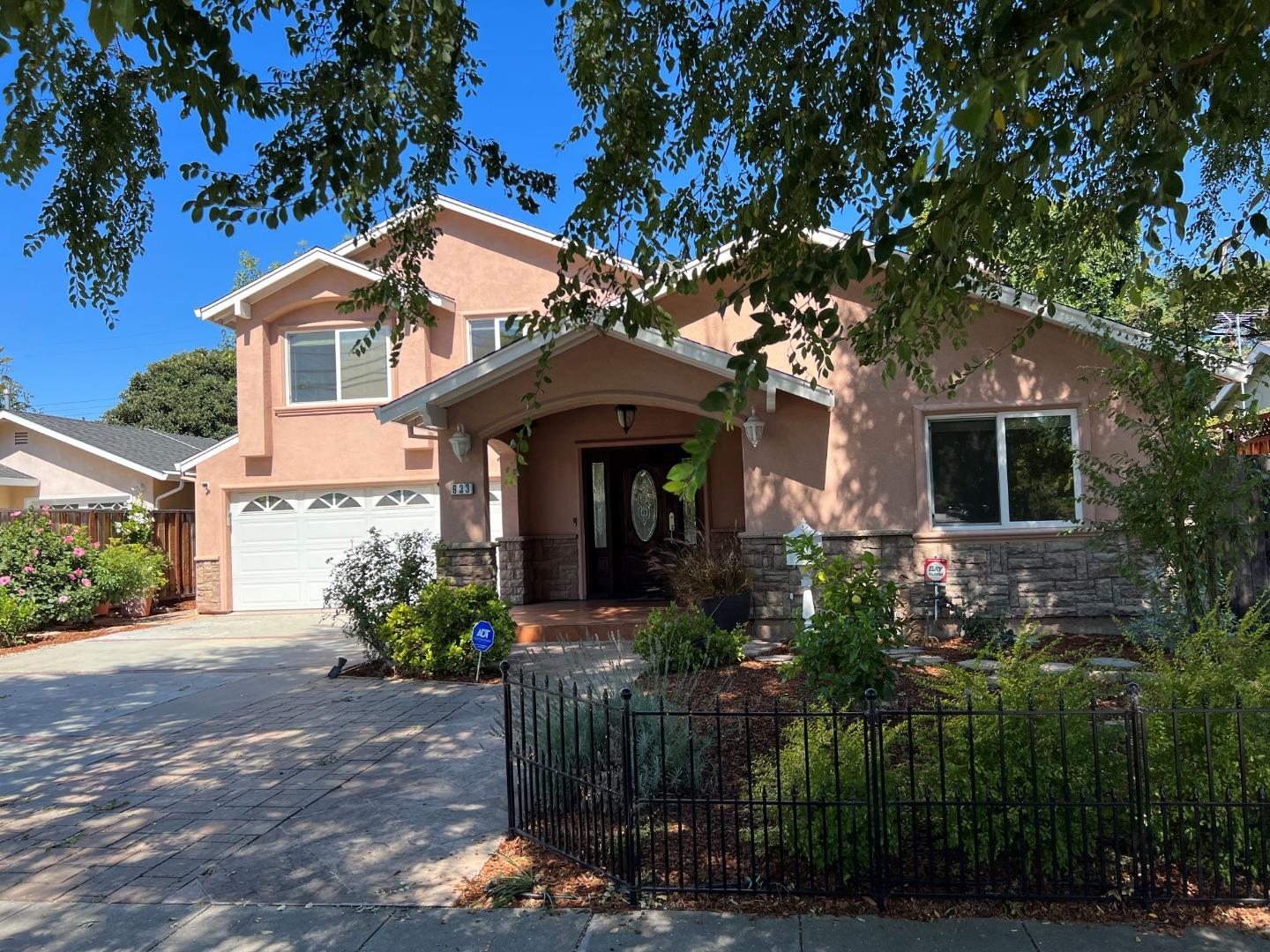 Detail Gallery Image 1 of 1 For 933 Loma Verde Ave, Palo Alto,  CA 94303 - 4 Beds | 3 Baths