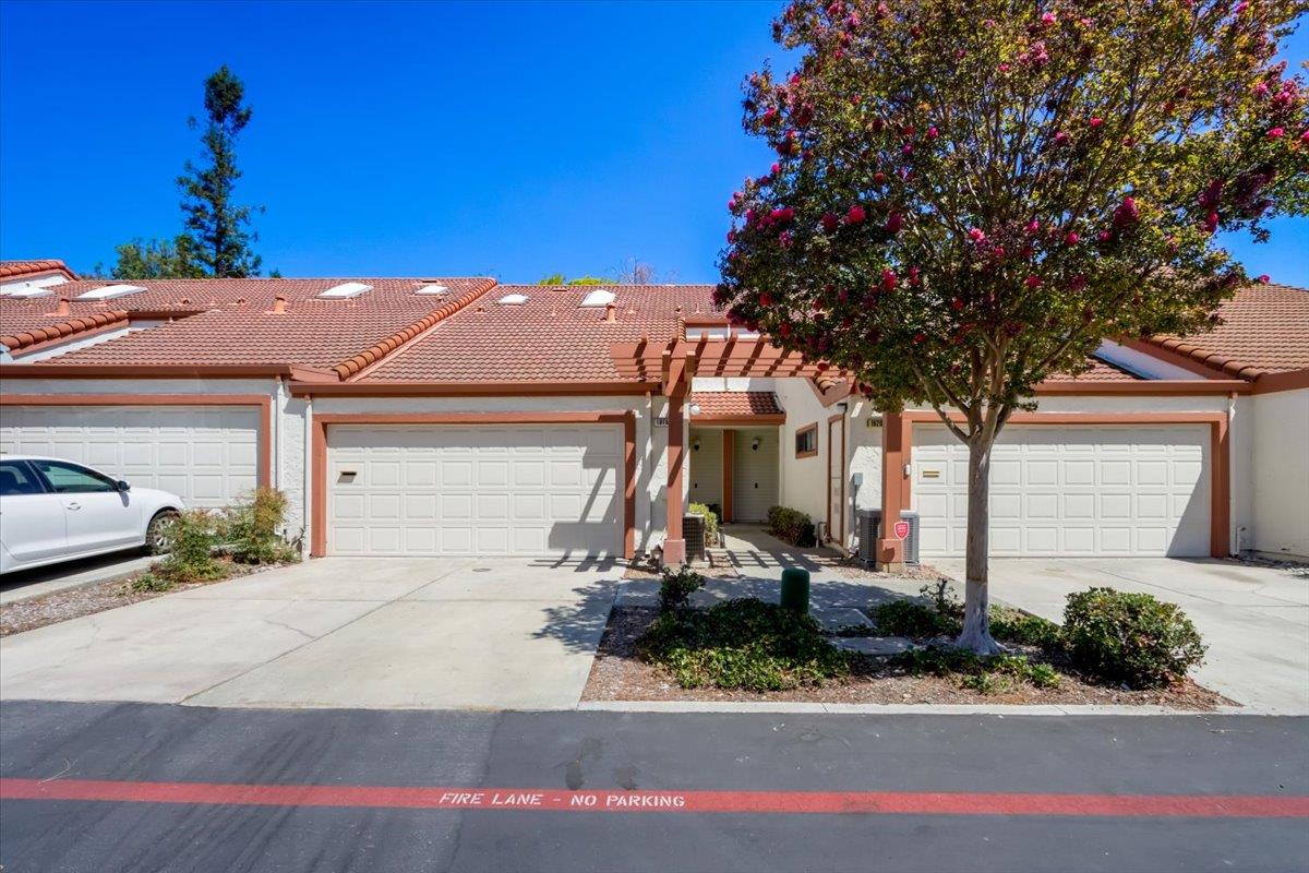 Detail Gallery Image 1 of 1 For 1916 Mountain Creek Ct, San Jose,  CA 95148 - 2 Beds | 2/1 Baths