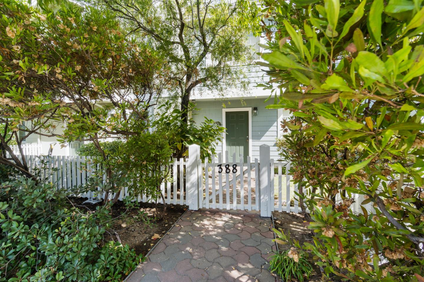 Detail Gallery Image 1 of 1 For 388 N El Camino Real, San Mateo,  CA 94401 - 3 Beds | 2/1 Baths