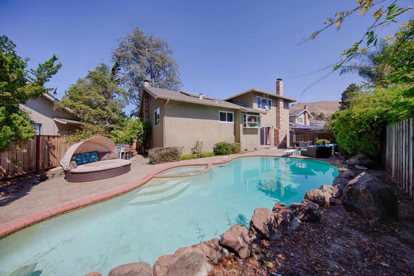 Detail Gallery Image 1 of 1 For 45 Queso Ct, Fremont,  CA 94539 - 4 Beds | 2/1 Baths