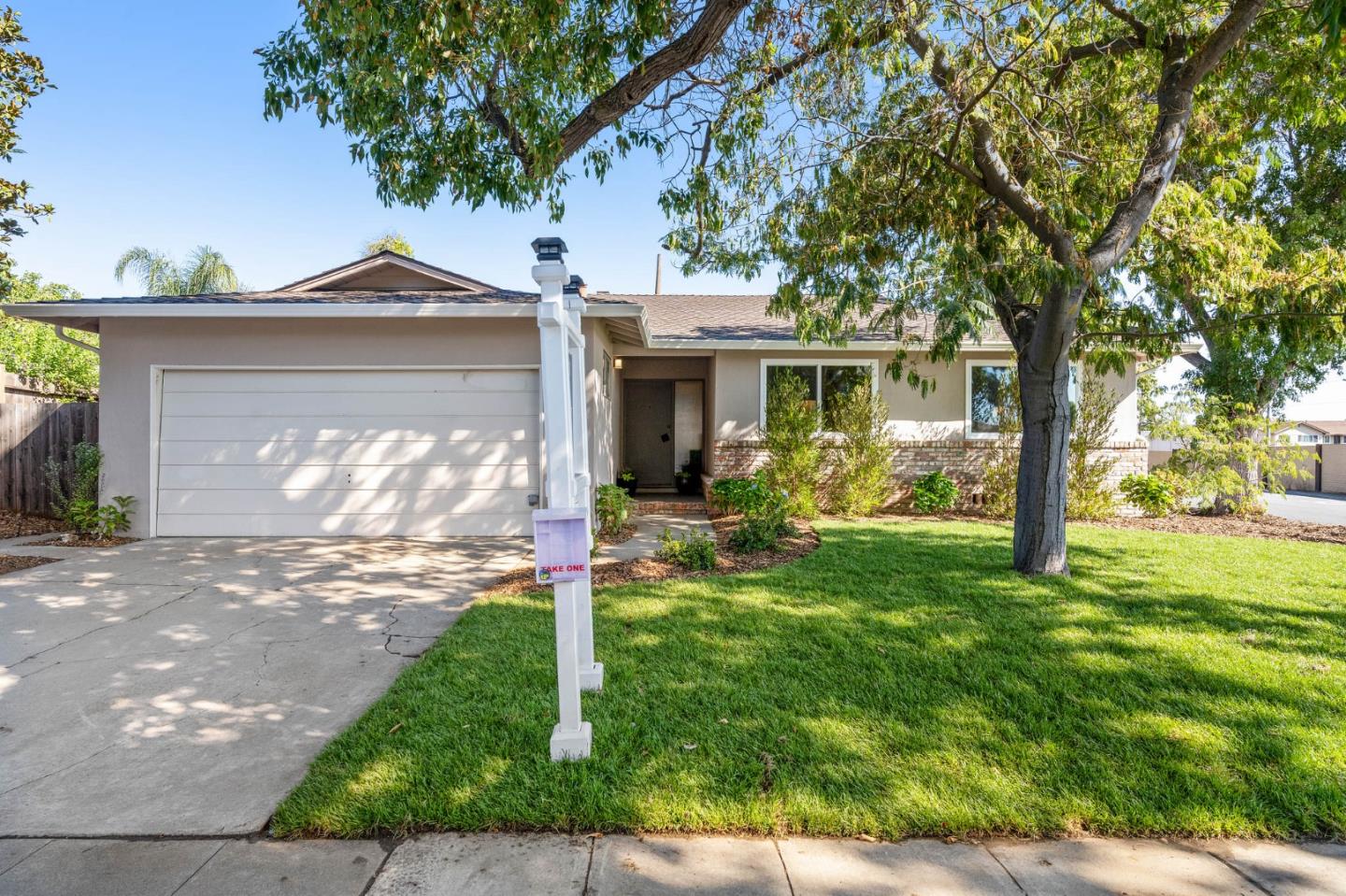 Detail Gallery Image 1 of 1 For 1197 Lochinvar Ave, Sunnyvale,  CA 94087 - 4 Beds | 3 Baths