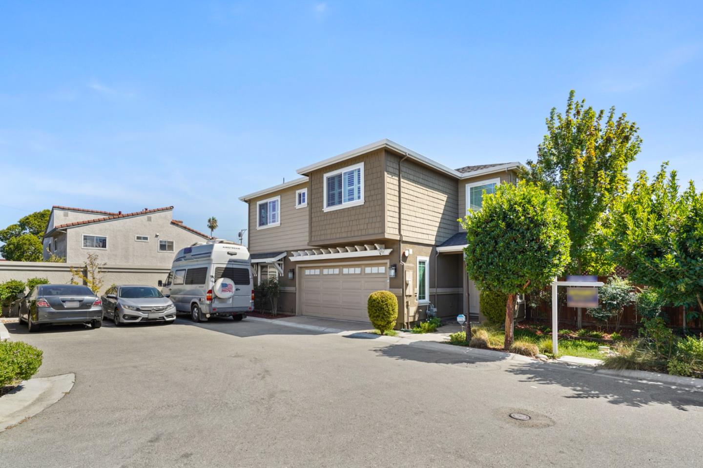 Detail Gallery Image 1 of 1 For 722 Paula Ter, San Jose,  CA 95126 - 3 Beds | 2/1 Baths