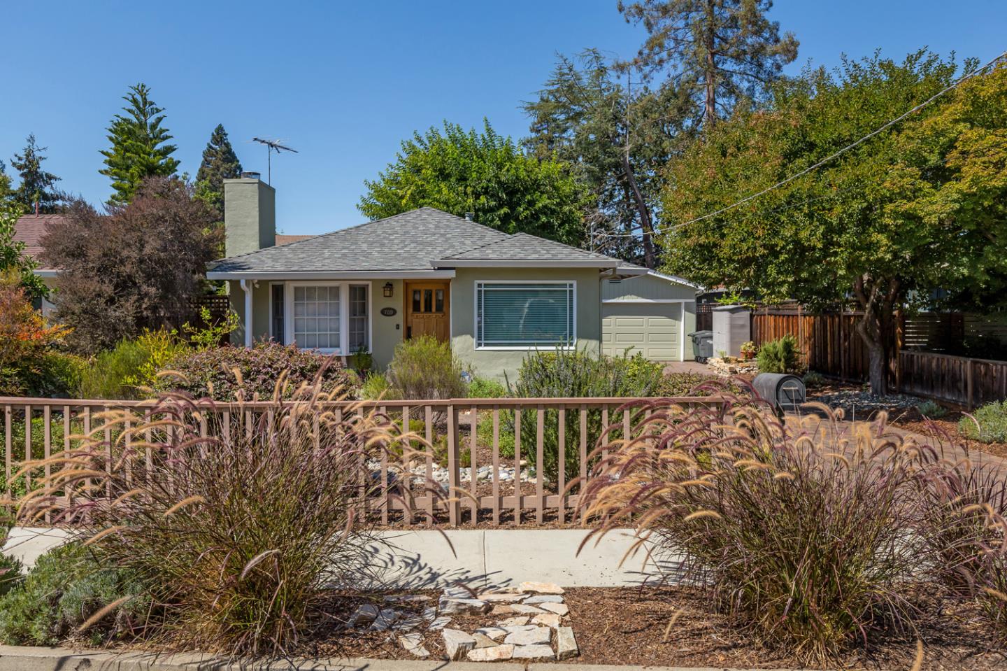 Detail Gallery Image 1 of 1 For 789 18th Ave, Menlo Park,  CA 94025 - 2 Beds | 2 Baths