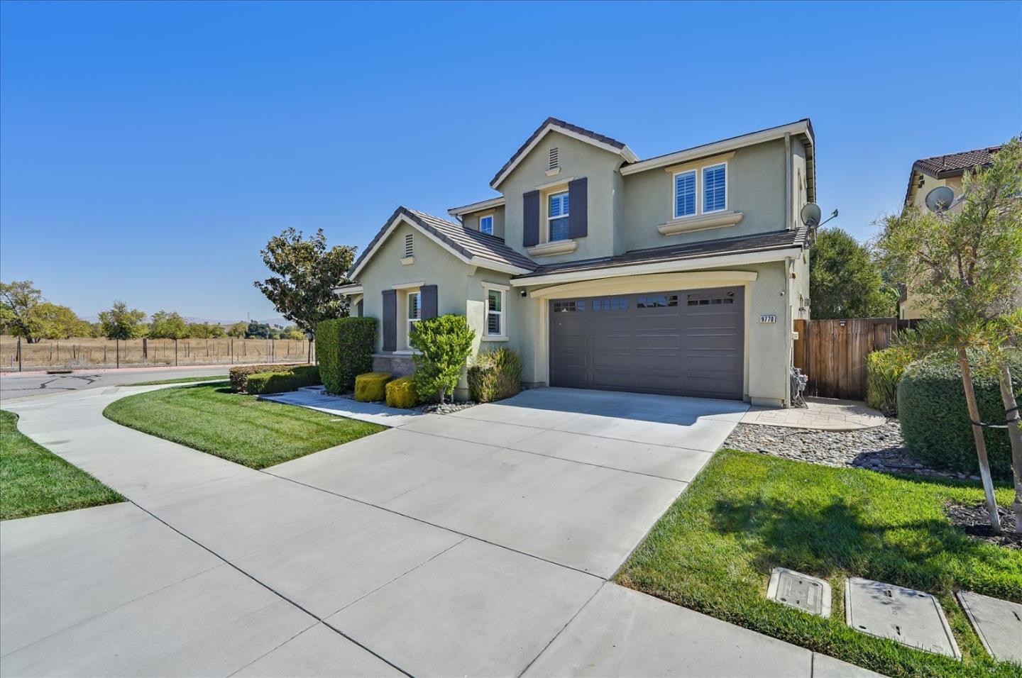 Detail Gallery Image 1 of 1 For 9778 Dancing Wind Way, Gilroy,  CA 95020 - 3 Beds | 2/1 Baths