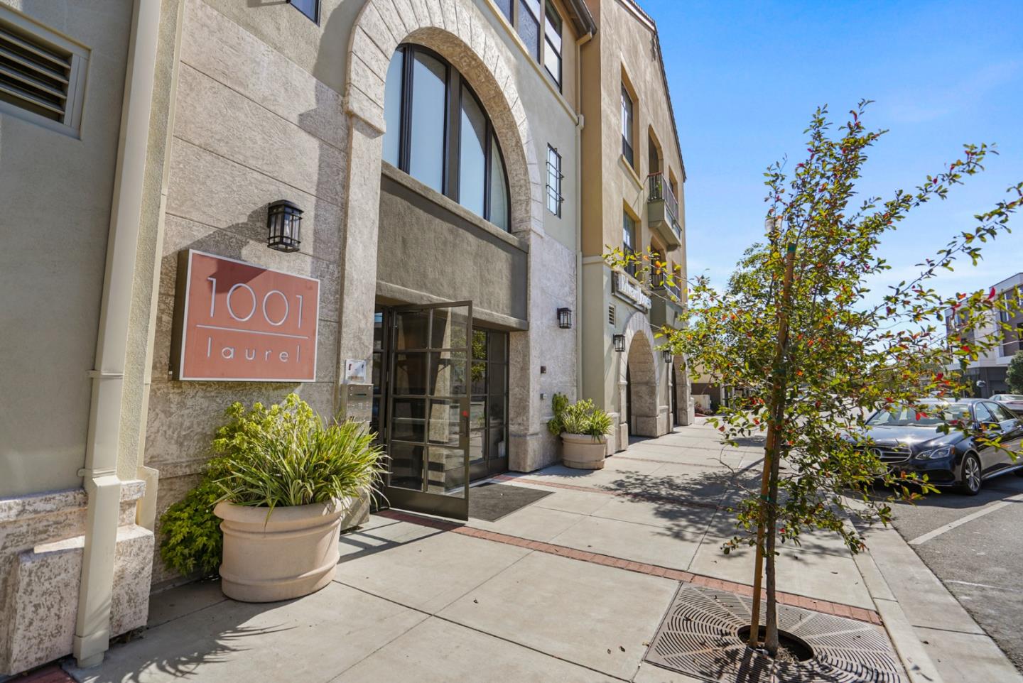 Detail Gallery Image 1 of 1 For 1001 Laurel St #307-308,  San Carlos,  CA 94070 - 2 Beds | 2/1 Baths