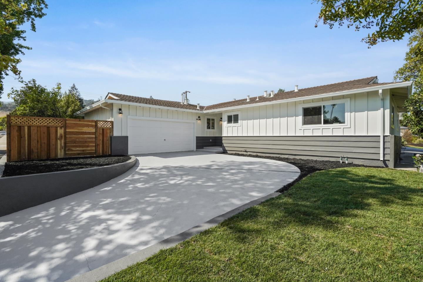 Detail Gallery Image 1 of 1 For 5561 Leigh Ave, San Jose,  CA 95124 - 4 Beds | 2 Baths