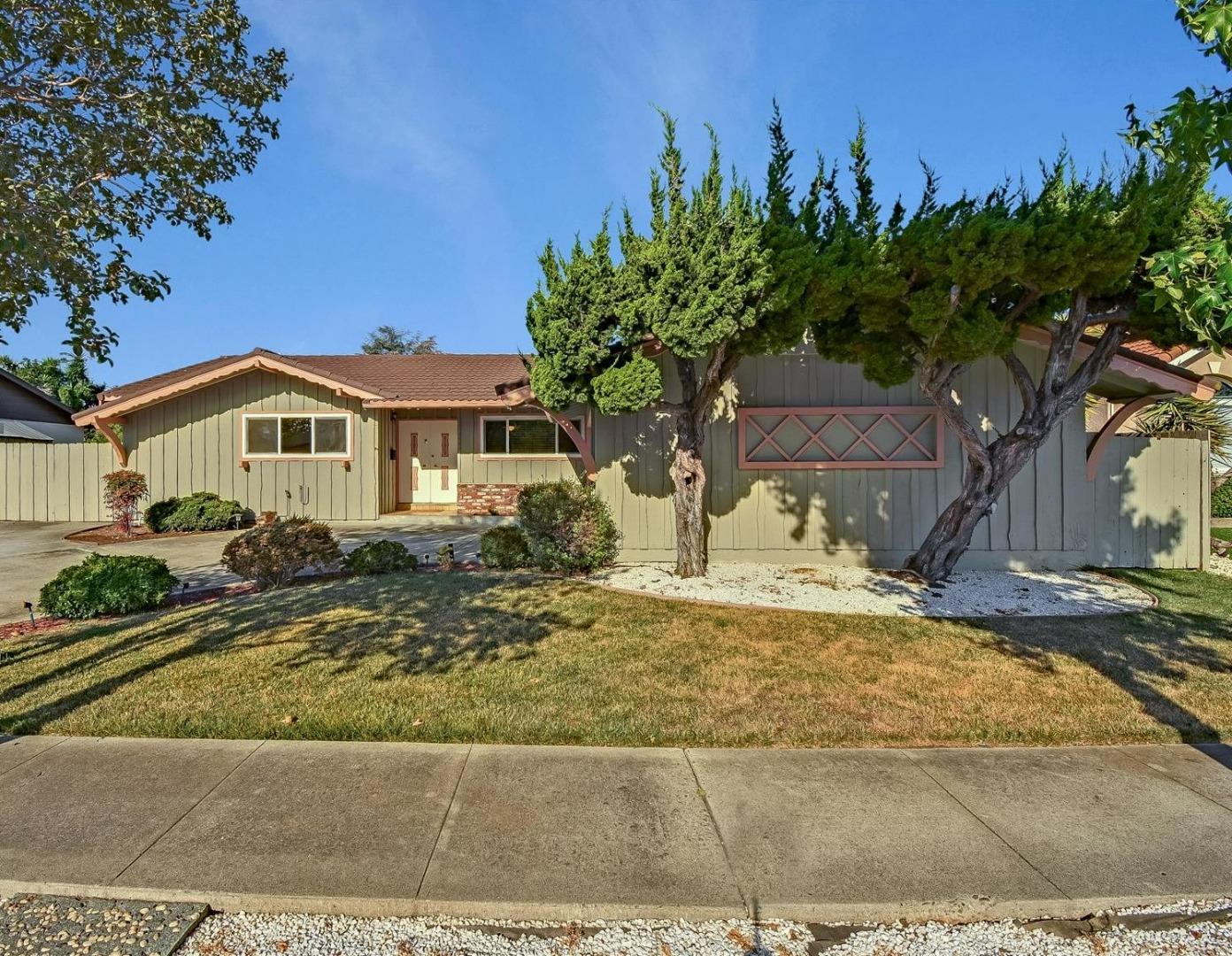 Detail Gallery Image 1 of 1 For 10403 Denison Ave, Cupertino,  CA 95014 - 3 Beds | 2 Baths