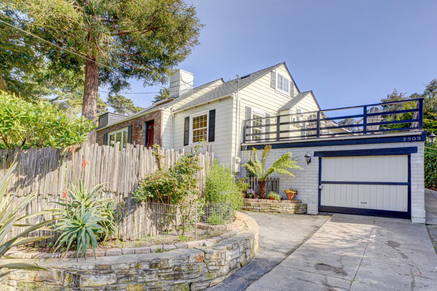 2505 David Ave, Pacific Grove, CA 93950