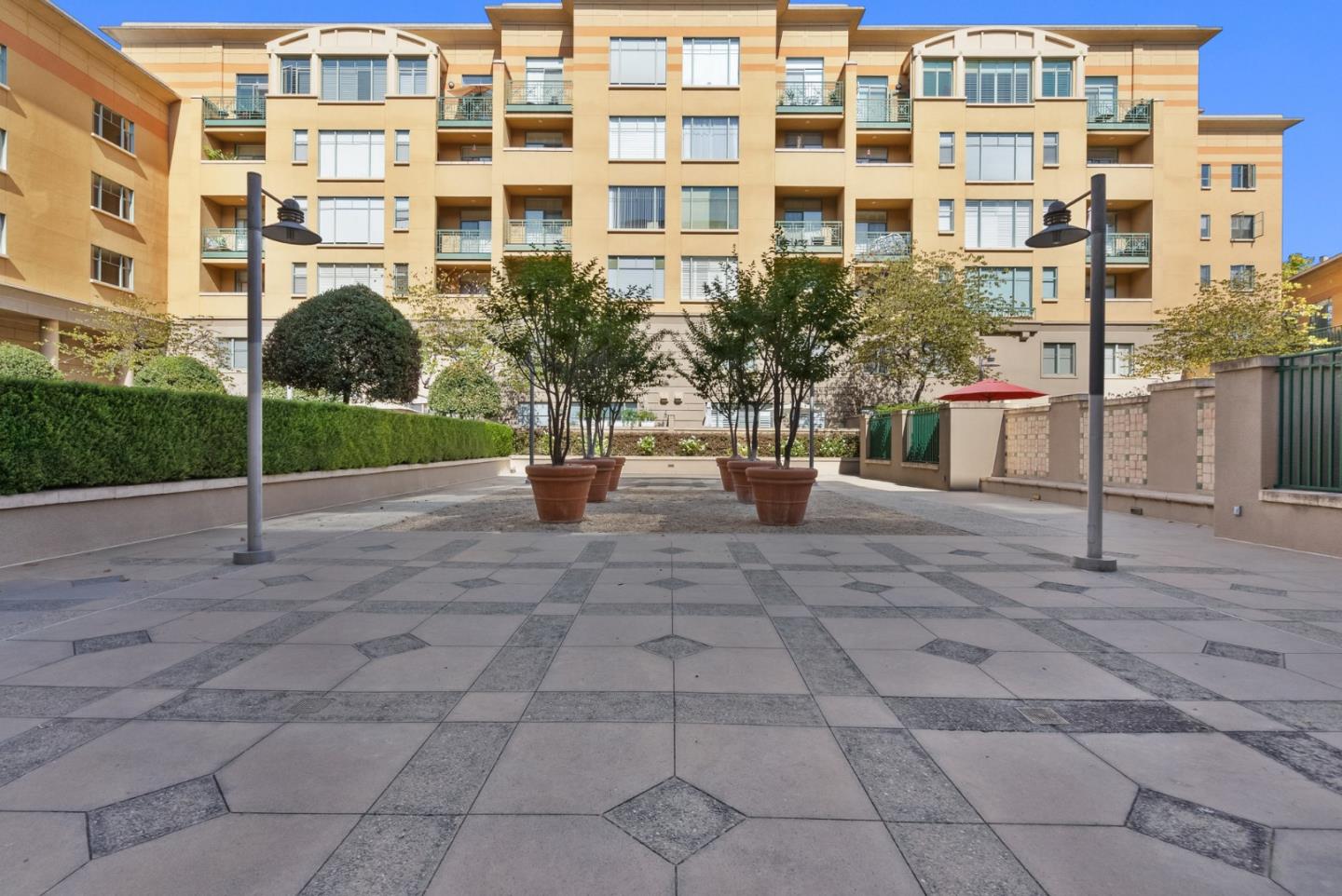 Detail Gallery Image 1 of 1 For 144 S 3rd St #132,  San Jose,  CA 95112 - 2 Beds | 2/1 Baths