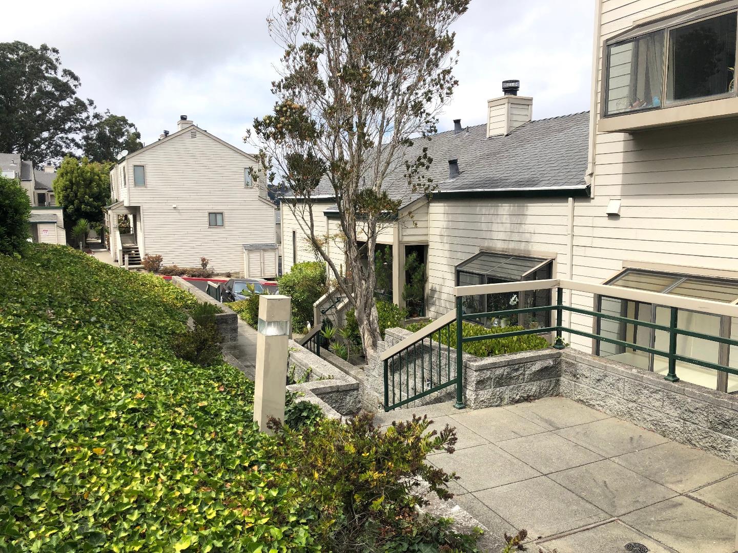 Detail Gallery Image 1 of 1 For 55 Appian Way #B,  South San Francisco,  CA 94080 - 2 Beds | 2 Baths