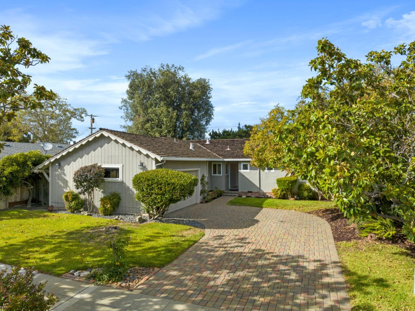 Detail Gallery Image 1 of 1 For 945 Leighton Way, Sunnyvale,  CA 94087 - 3 Beds | 2 Baths