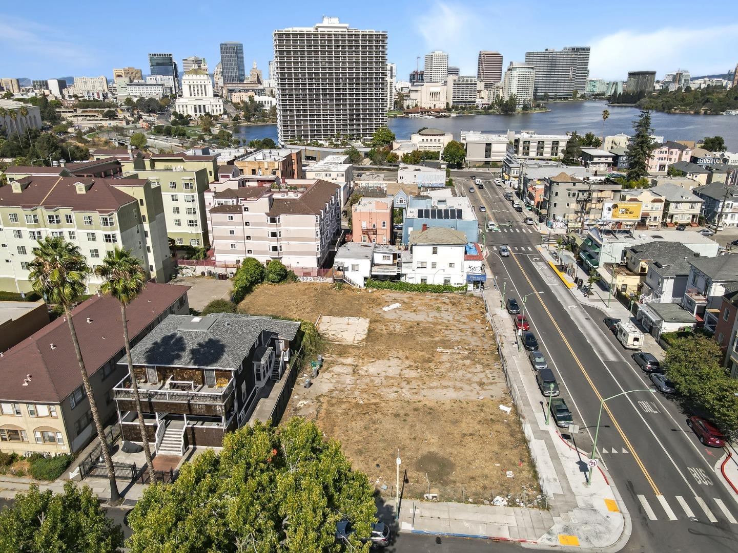 This property is located between International Blvd and 3rd Ave in the heart of the city of Oakland, California. The vacant, flat property is a few-minute walk to Lake Merritt and Laney College, a 13-minute walk to BART, and is situated between freeway 580 and 880 and providing easy access to Downtown San Francisco, San Leandro, and Silicon Valley. The property also features nearby amenities including restaurants, grocery stores, and other facilities for residents' needs.