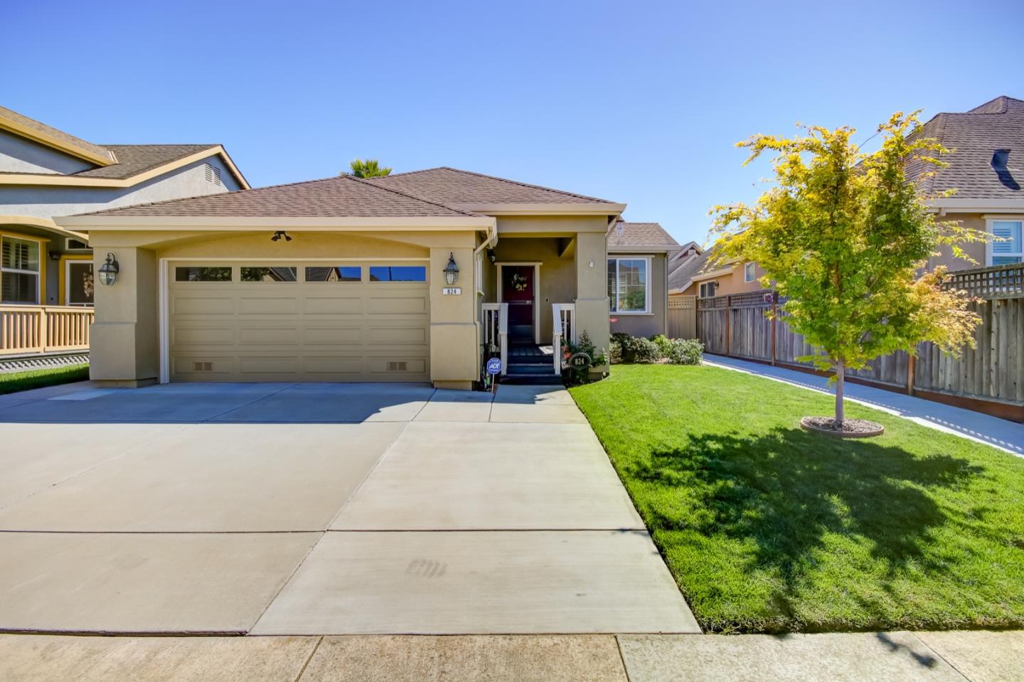 Detail Gallery Image 1 of 1 For 824 Delta Way, Watsonville,  CA 95076 - 3 Beds | 2 Baths