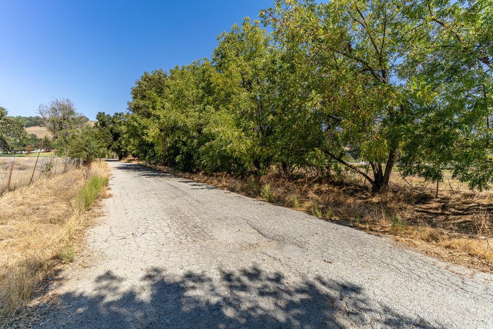 Detail Gallery Image 7 of 10 For 0000 Hecker Pass, Gilroy,  CA 95020 - – Beds | – Baths