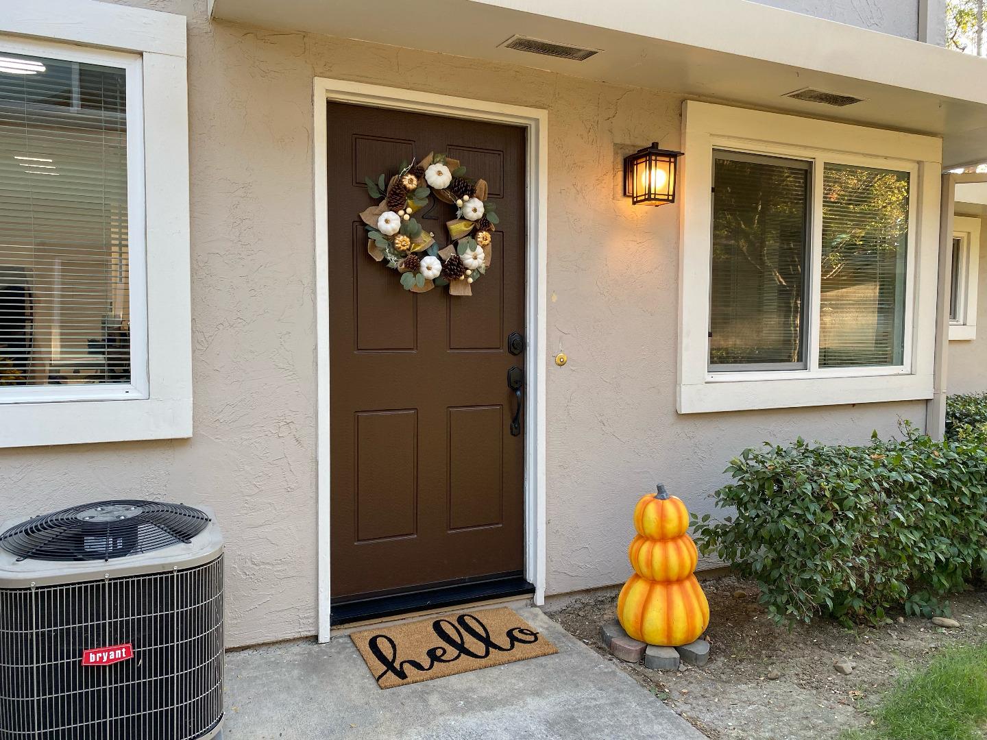 Detail Gallery Image 1 of 1 For 2332 Saidel Dr #2,  San Jose,  CA 95124 - 2 Beds | 1 Baths
