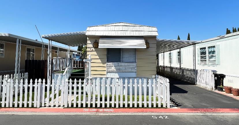 Detail Gallery Image 1 of 1 For 2580 Senter Rd #542,  San Jose,  CA 95111 - 2 Beds | 1 Baths