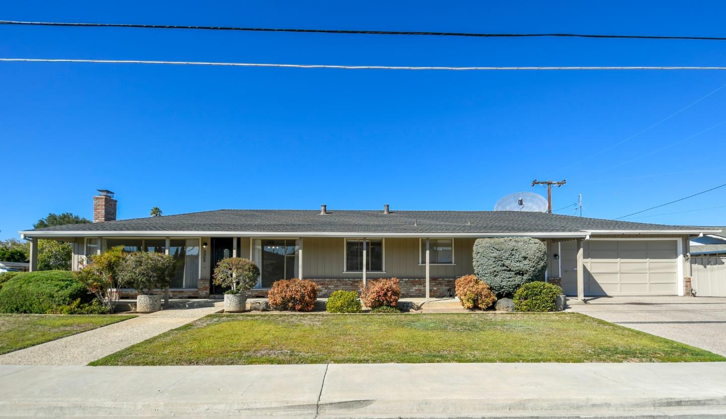 Detail Gallery Image 1 of 1 For 3355 Mckinley Dr, Santa Clara,  CA 95051 - 3 Beds | 2 Baths