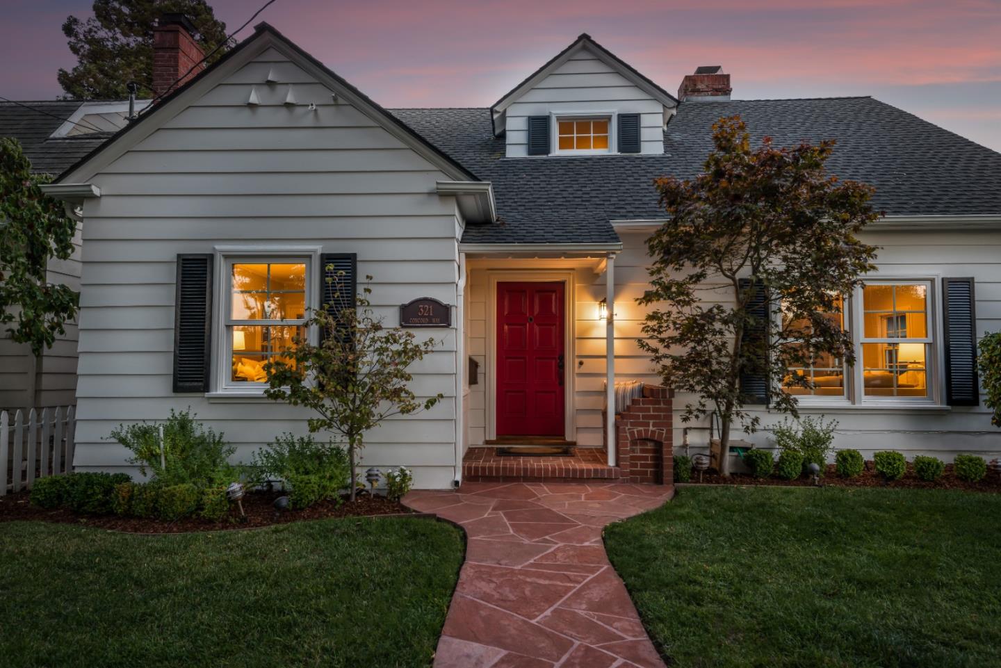 Detail Gallery Image 1 of 1 For 321 Concord Way, Burlingame,  CA 94010 - 4 Beds | 2 Baths