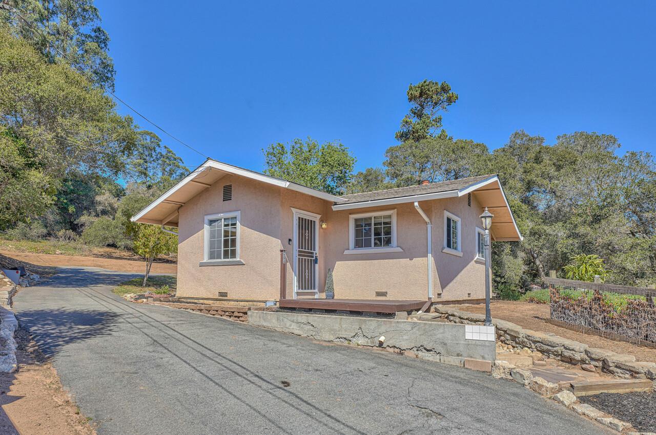 Front Image Thumbnail for ML81909090