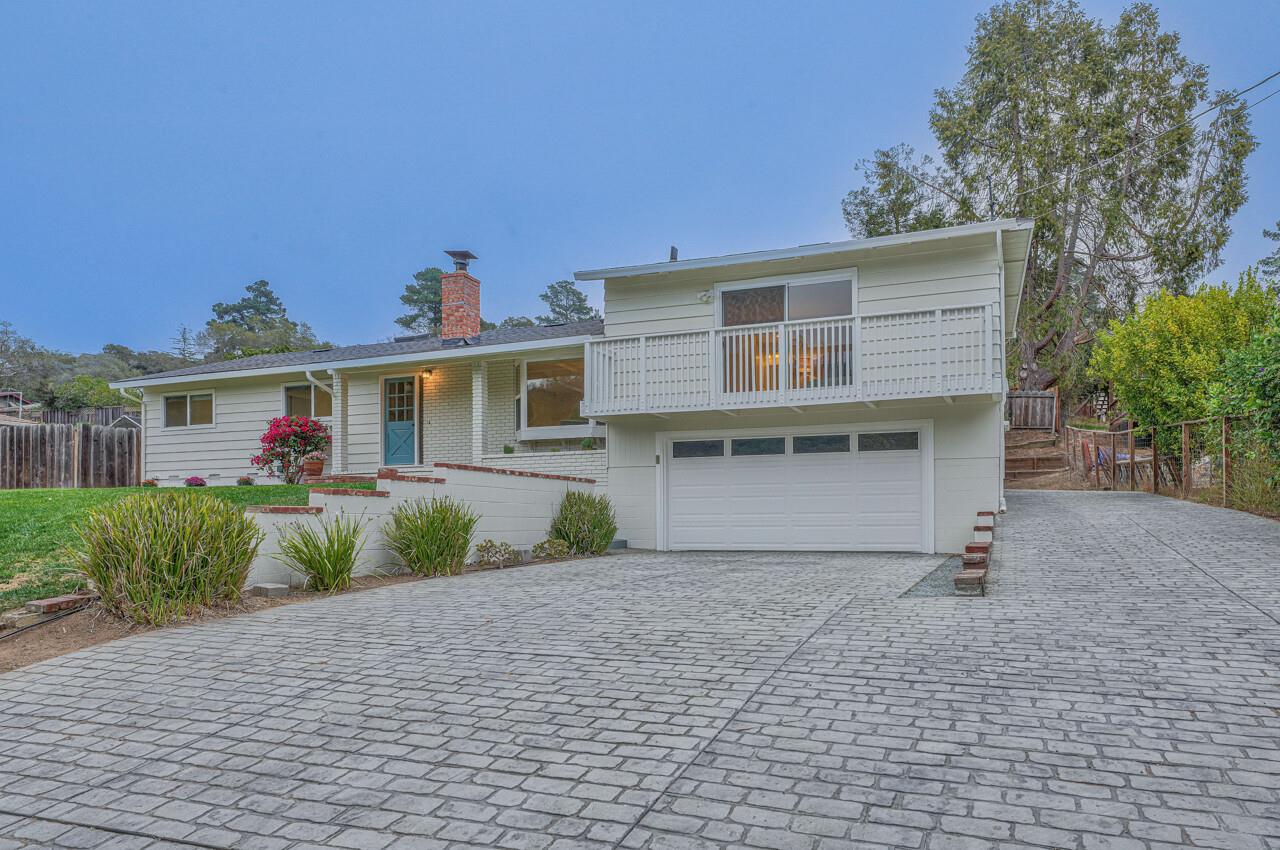 Detail Gallery Image 1 of 1 For 7215 Langley Canyon Rd, Salinas,  CA 93907 - 4 Beds | 3 Baths