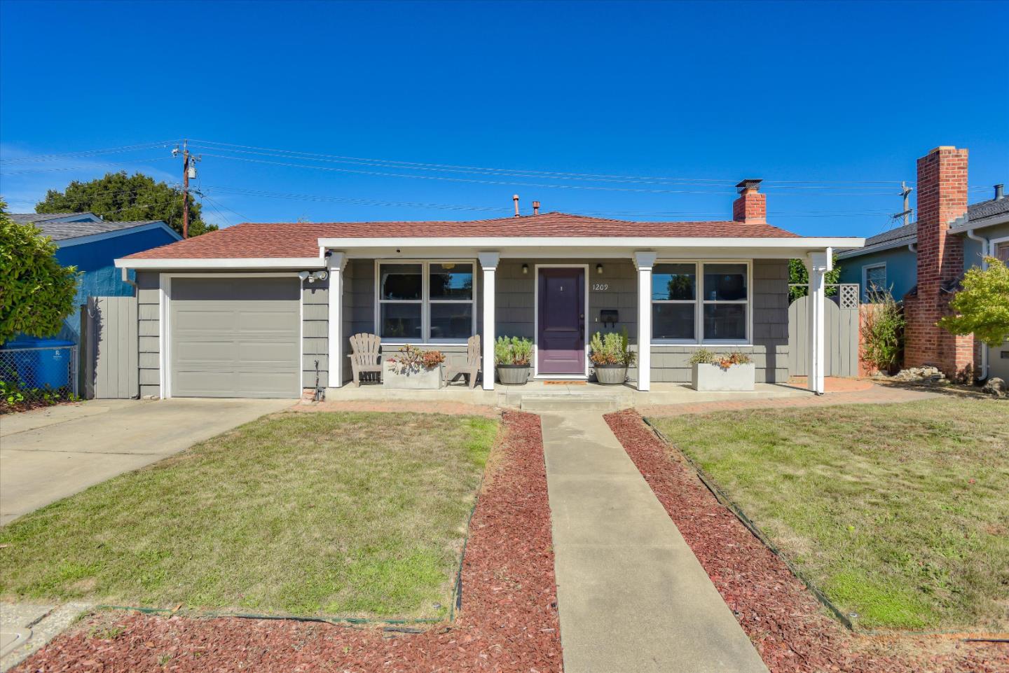 Detail Gallery Image 1 of 1 For 1209 S Claremont St, San Mateo,  CA 94402 - 3 Beds | 2 Baths