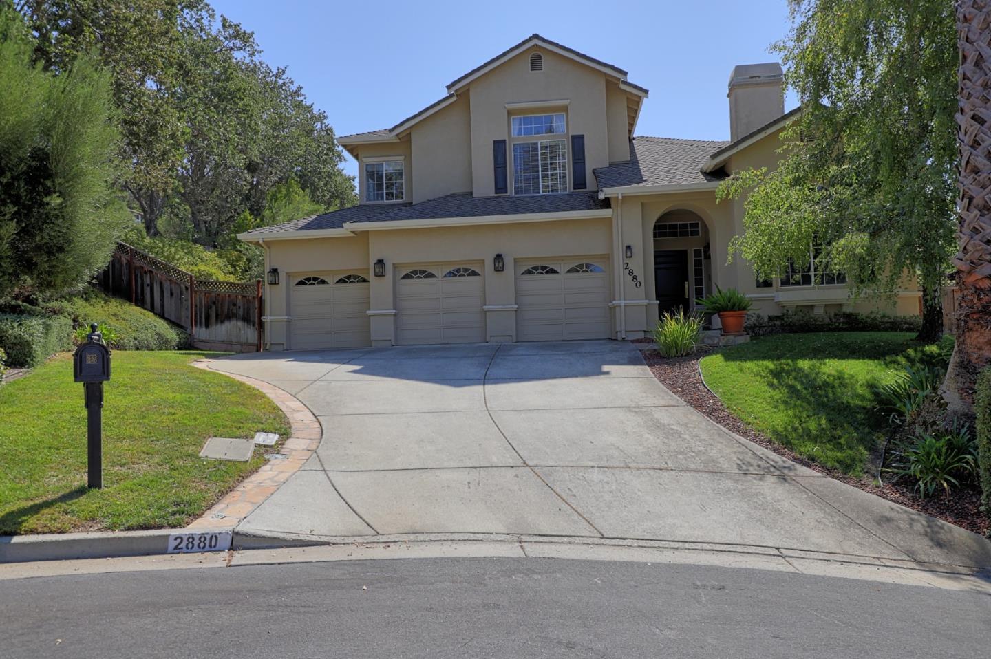 Detail Gallery Image 1 of 1 For 2880 Vista Del Valle, Morgan Hill,  CA 95037 - 5 Beds | 3/1 Baths