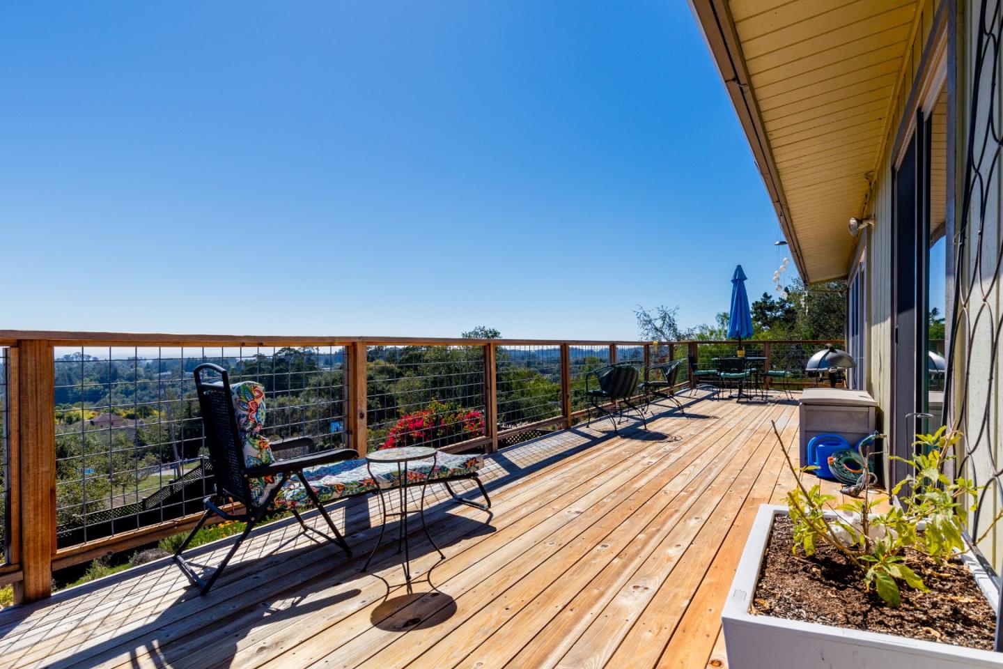 Detail Gallery Image 1 of 1 For 490 Amigo Rd, Soquel,  CA 95073 - 3 Beds | 2/1 Baths