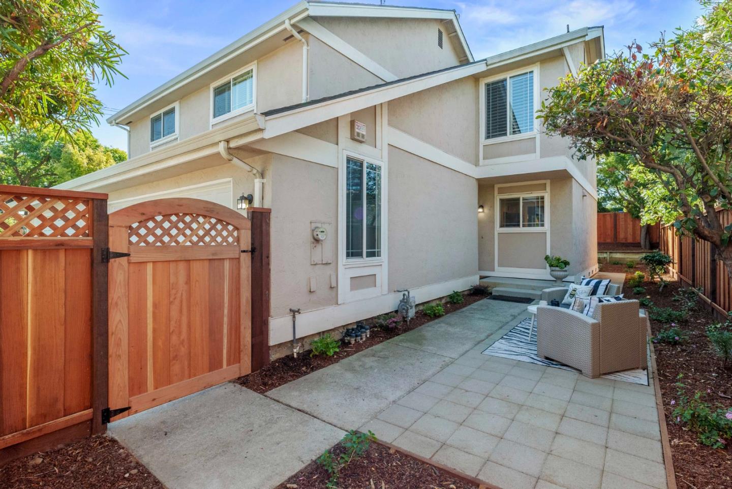 Detail Gallery Image 1 of 1 For 1693 Heron Ave, Sunnyvale,  CA 94087 - 3 Beds | 2/1 Baths